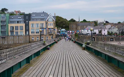 Street scene in Clevedon
