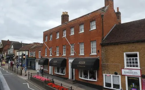 High Street in Epping