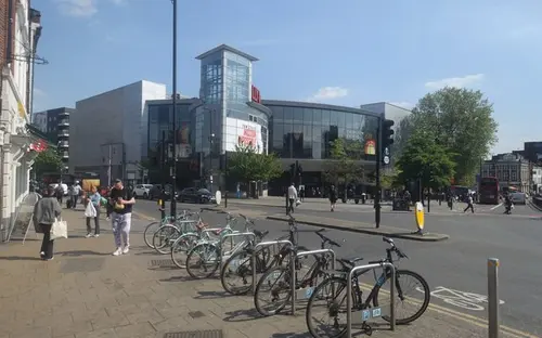 High Road in Wood Green